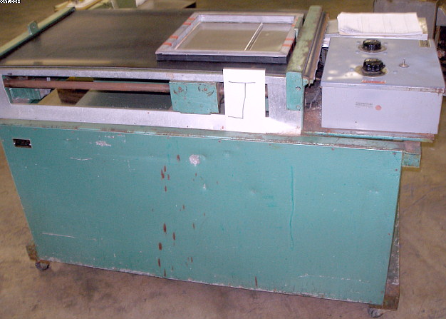 LEE JOYAL CO. Magnetic print table,